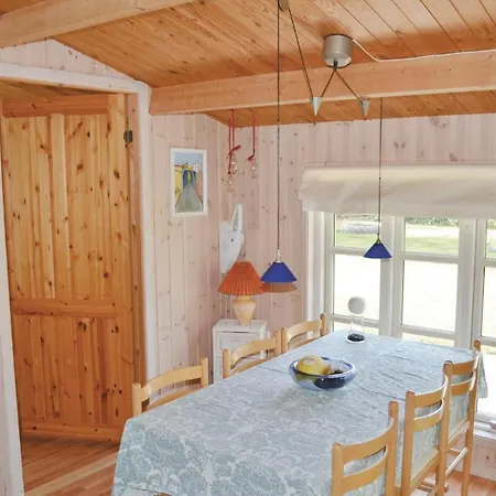 3 Bedroom Gorgeous In Vaeggerlose *