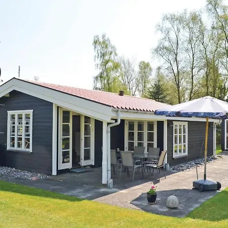 Nyaraló 3 Bedroom Gorgeous In Vaeggerlose Bøtø By